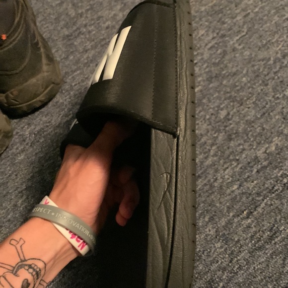 Nike slides - Picture 2 of 3